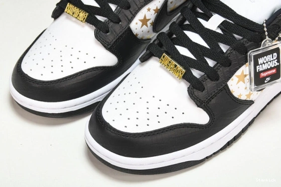 Stars Low Supreme Black DH3228-102  SB Dunk Nike 1229